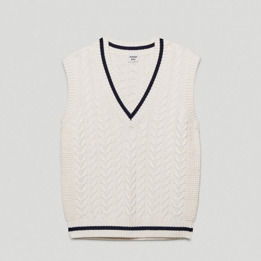 Aritzia Sweater Vest